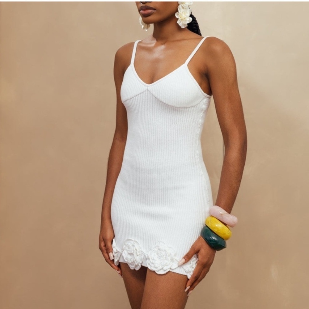 Elexiay White Tami Strappy Ribbed Knit Crochet Floral Hem Dress Bridal Honeymoon